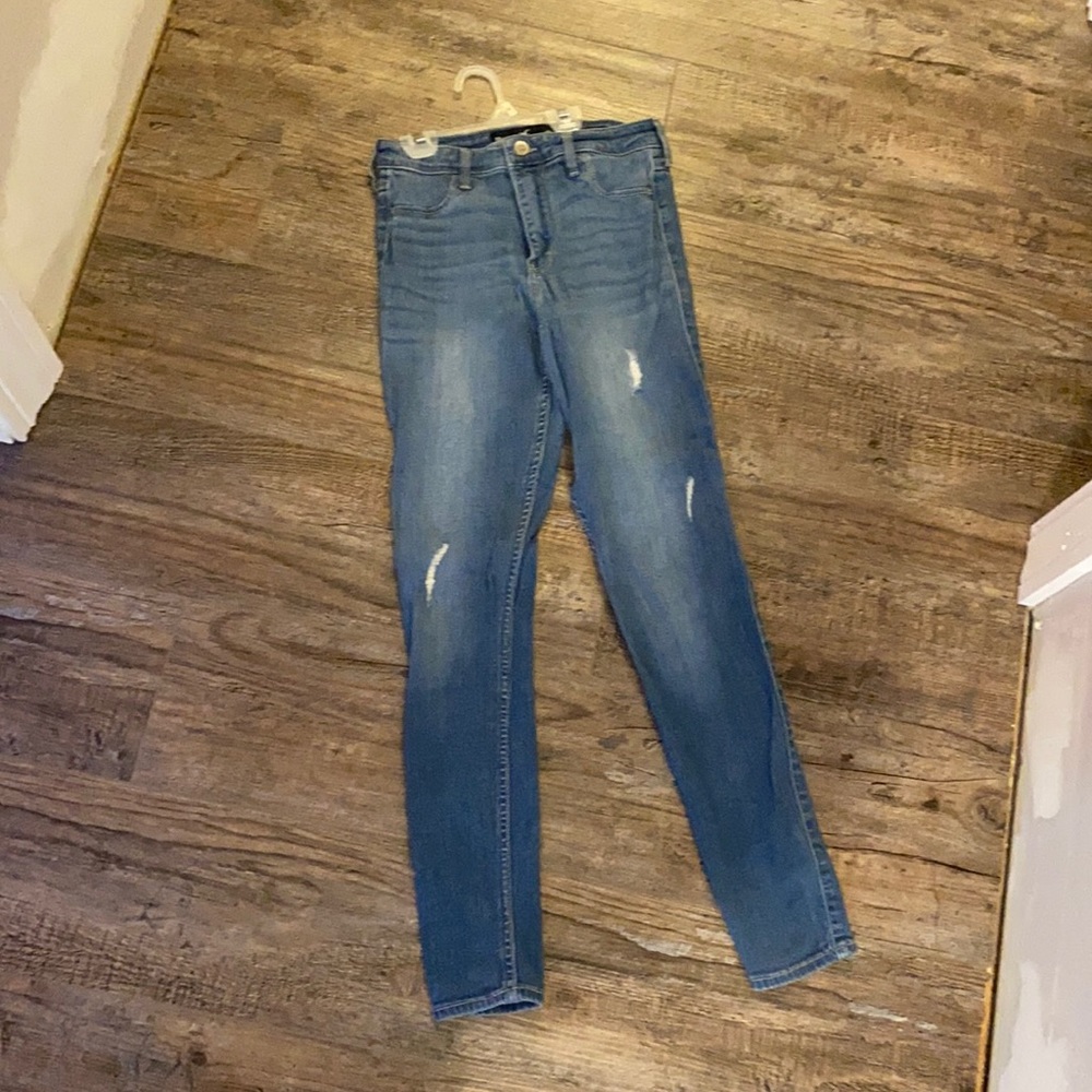 Hollister jeans